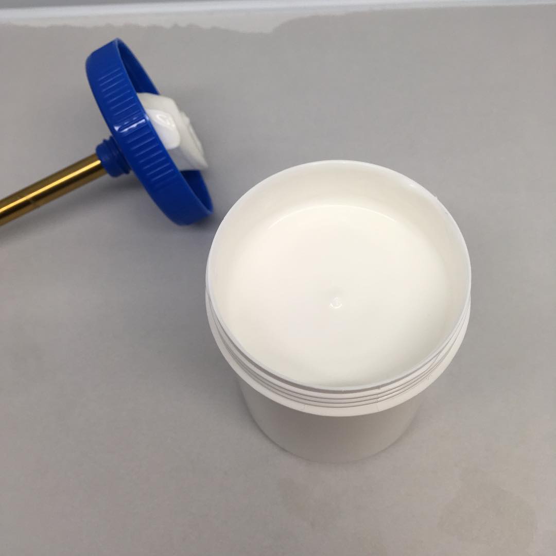 Medication compounding at the Medicine Shoppe Pharmacy, Lakeshore road, Kelowna helps to provide tailored medications to our patients in an easy to absorb cream. This is especially useful for topical pain medications. Talk to our compounding pharmacist.